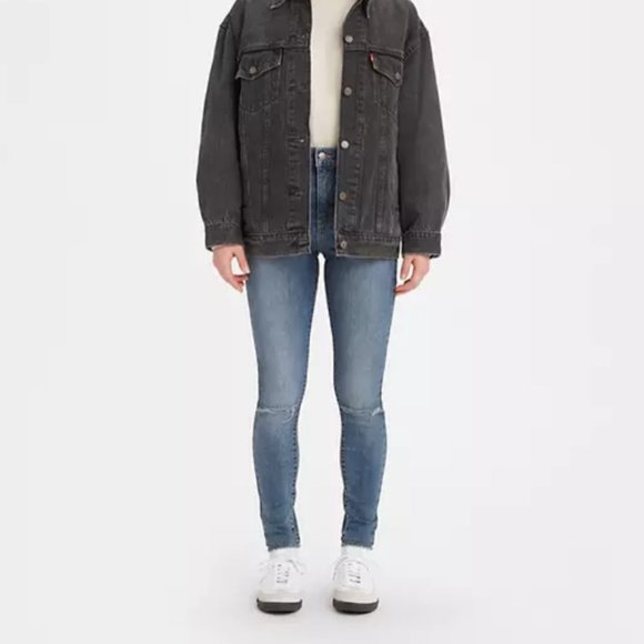 Levi's- 720 High Rise Super Skinny - Picture 1 of 9